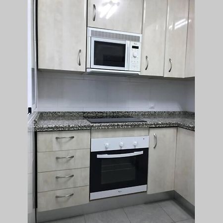 Ac Triana Arellano Apartman Sevilla Kültér fotó