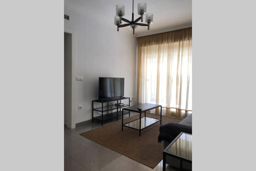 Ac Triana Arellano Apartman Sevilla Kültér fotó